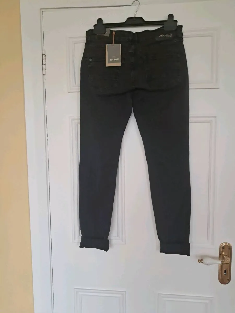 Jeans - Image 2