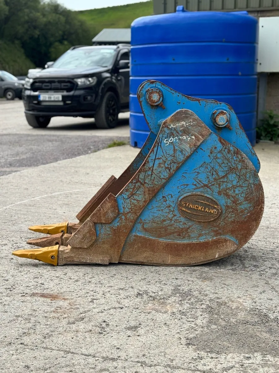 24” Strickland 65mm Bucket - Image 4