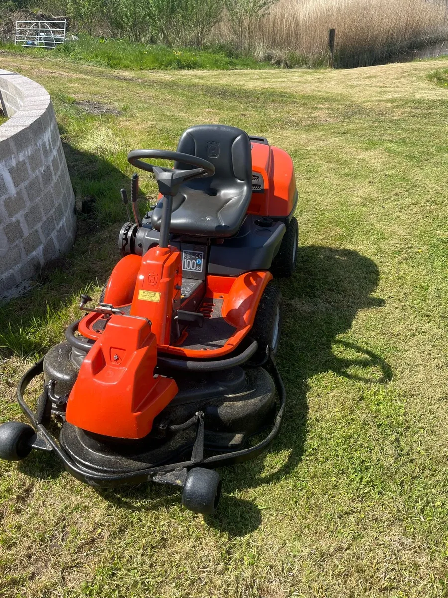 husqvarna Mulcher lawnmower - Image 1