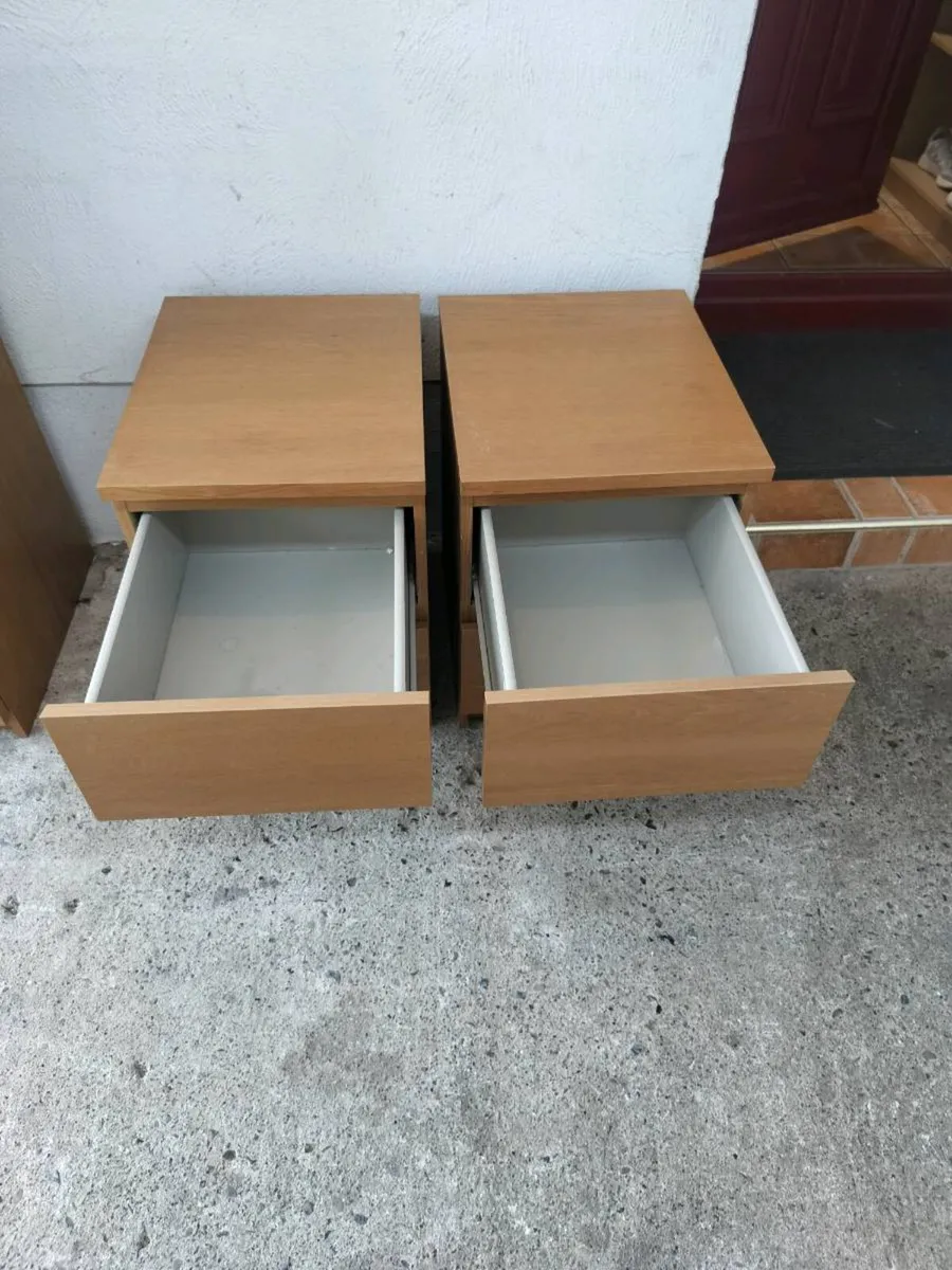 2 Bedlockers - Image 2