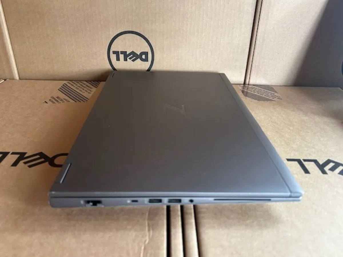 HP ZBook G8 15"-i7 11th Gen-32GB-Graphics 11 Pro - Image 2