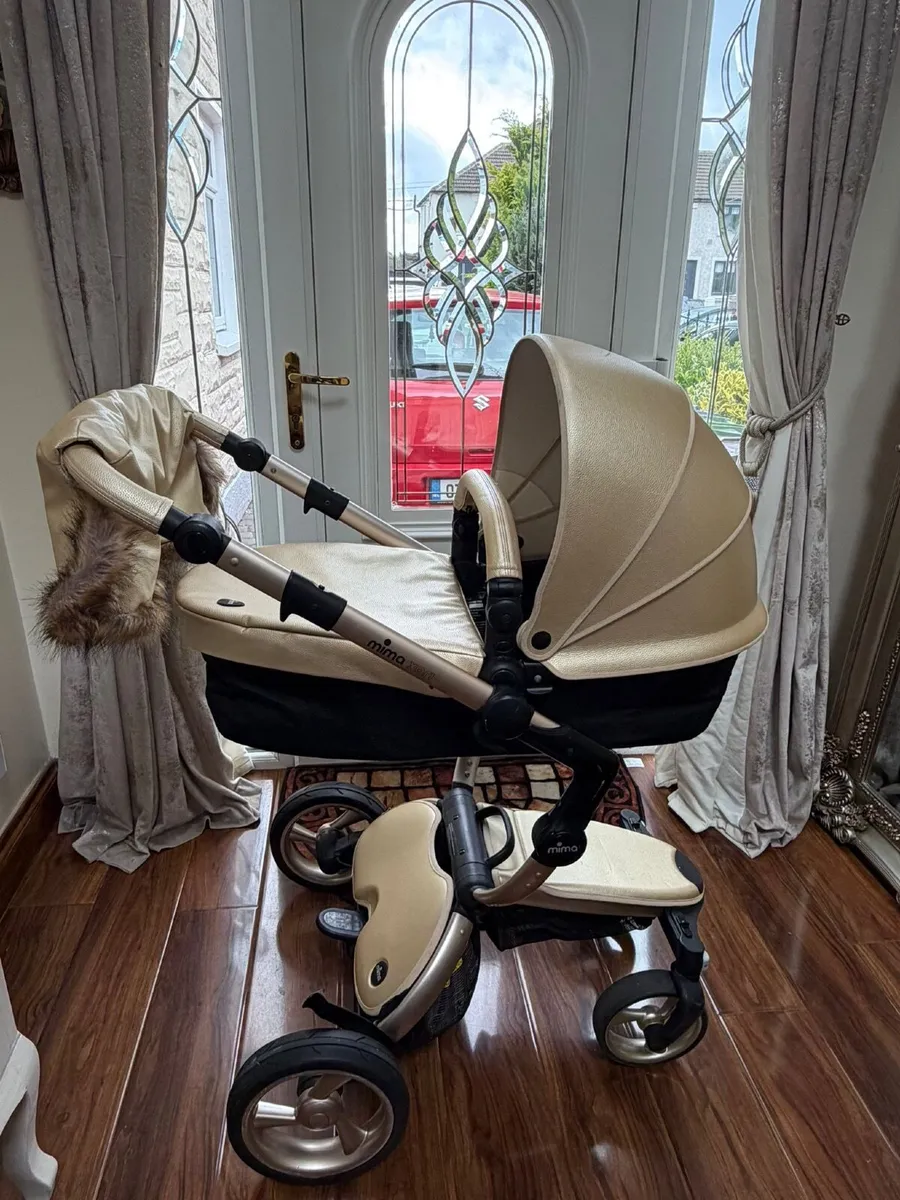 Pram - Image 1