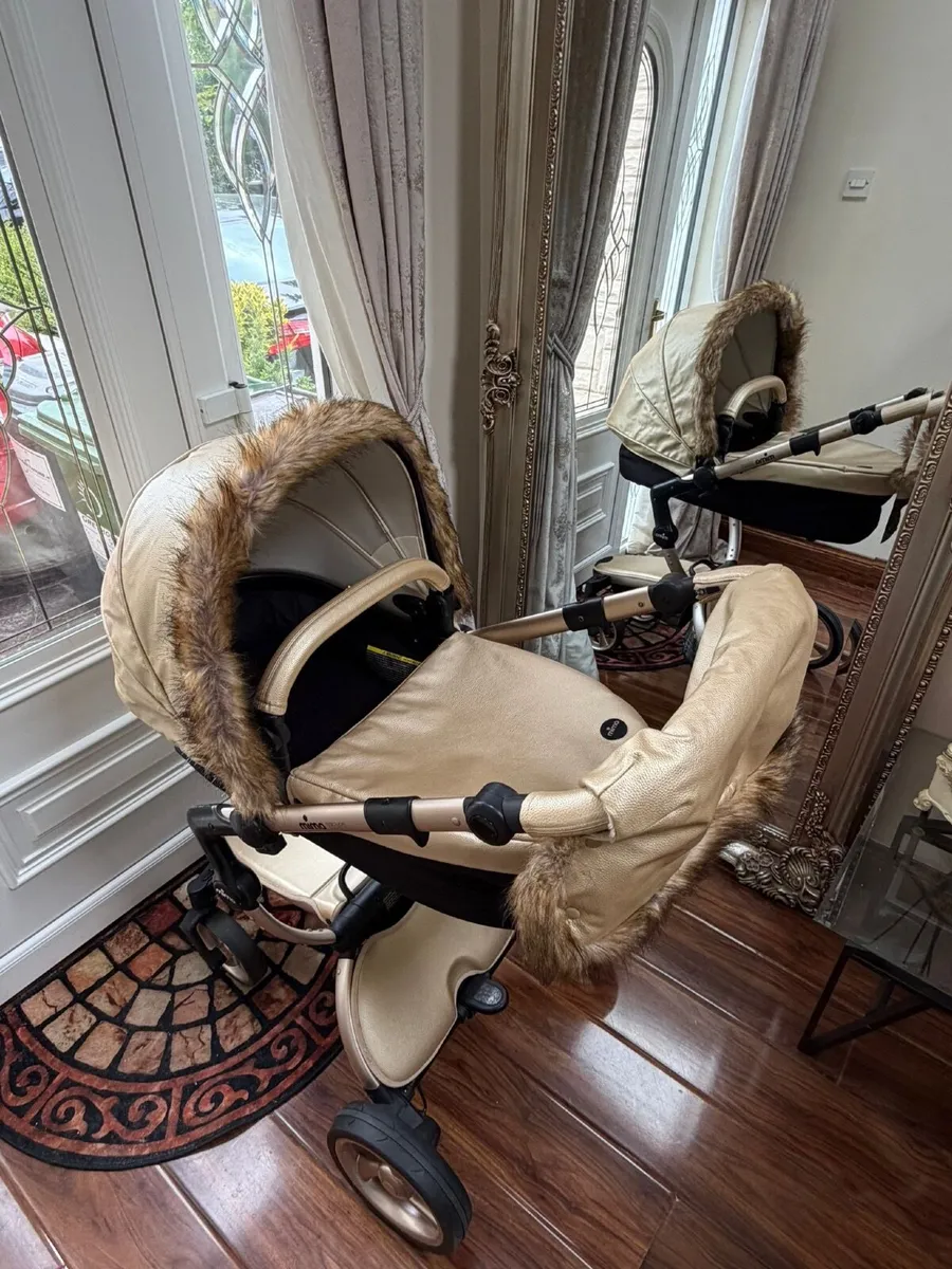 Pram - Image 2