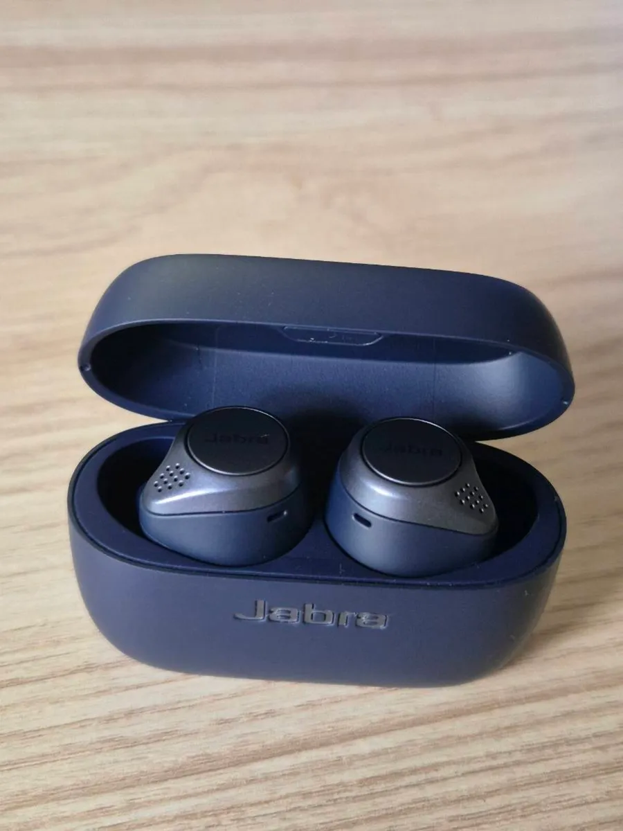Jabra Elite Active 75T Earbuds/Earphones - Image 1