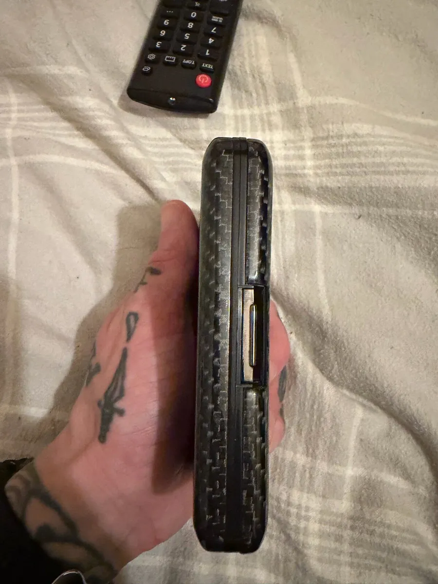 Ogon design carbon fibre wallet - Image 3