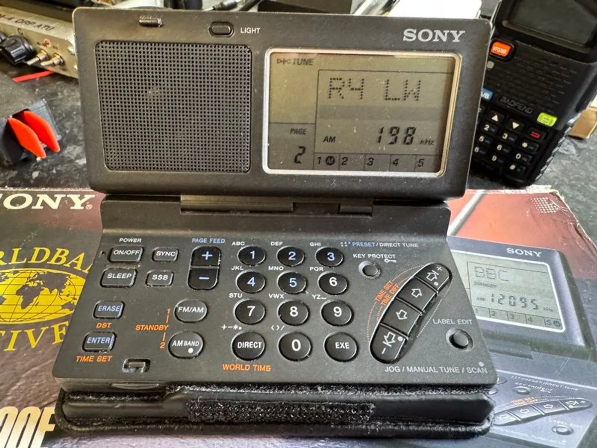 Sony Icf-sw100e - Image 1