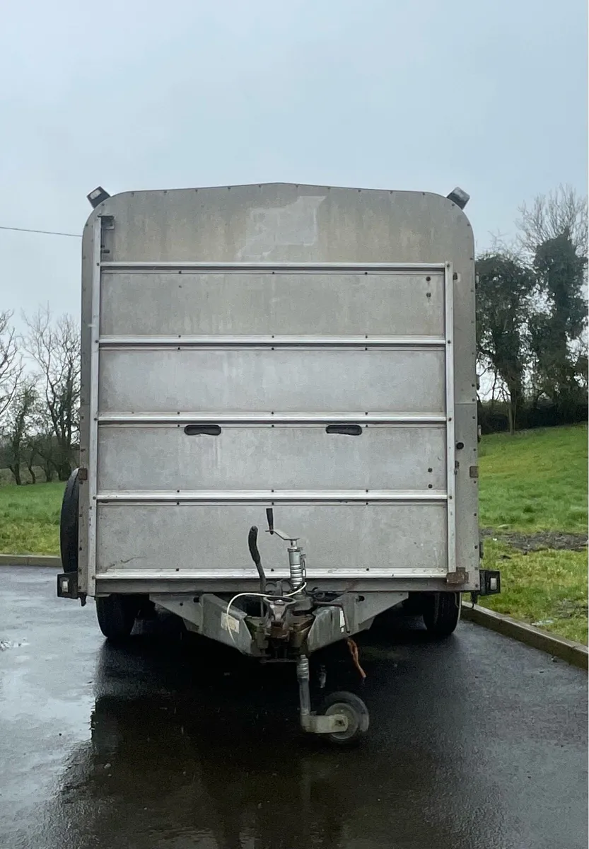 Ifor Williams Cattle Trailer - Image 4