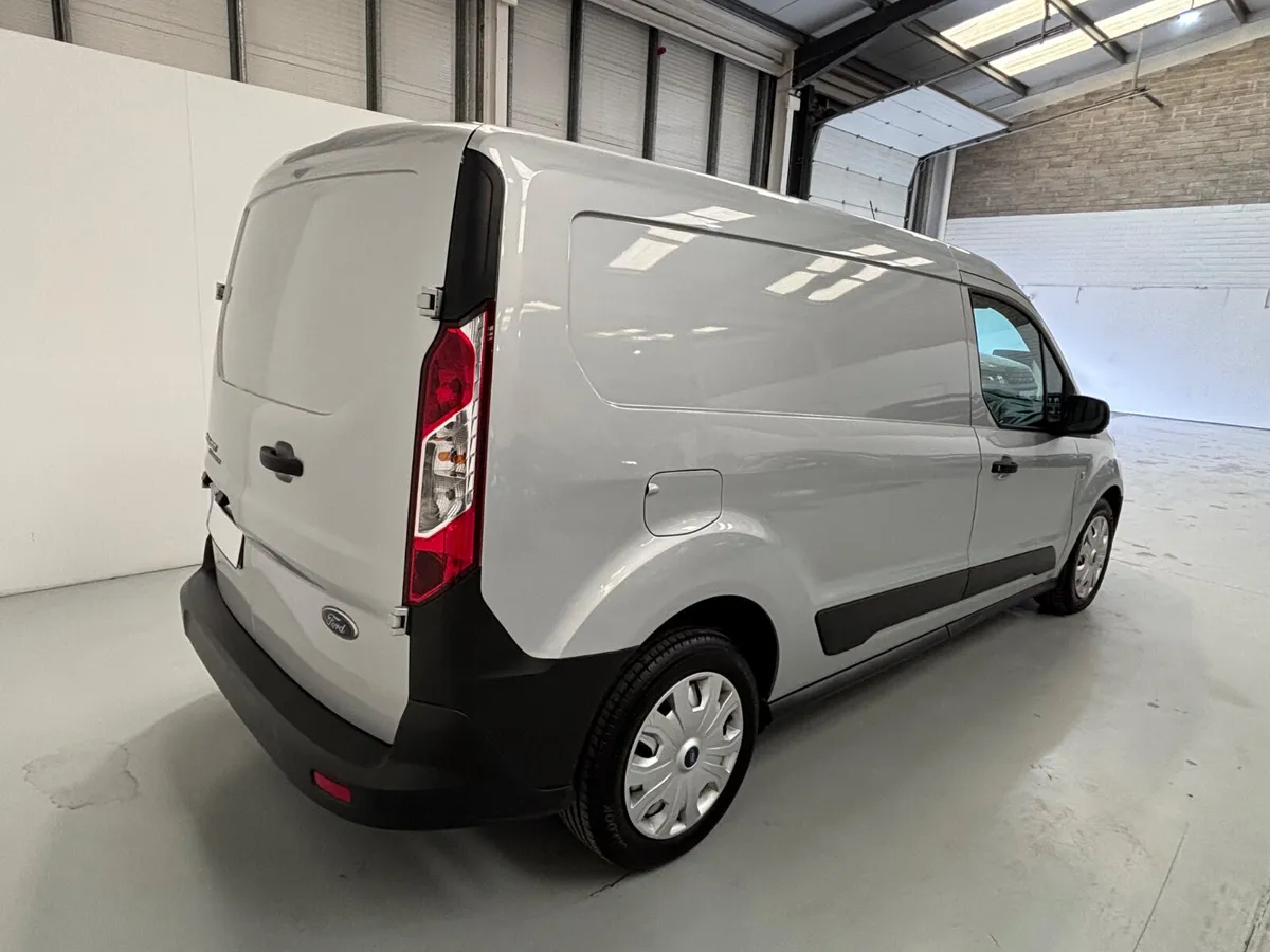 Ford Transit Connect 1.5 120hp Long wheelbase - Image 4