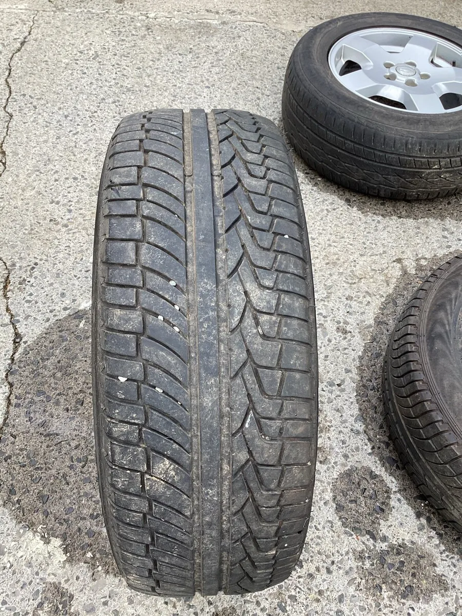 8 Land Rover Discovery 3/4 wheels and tyres - Image 4