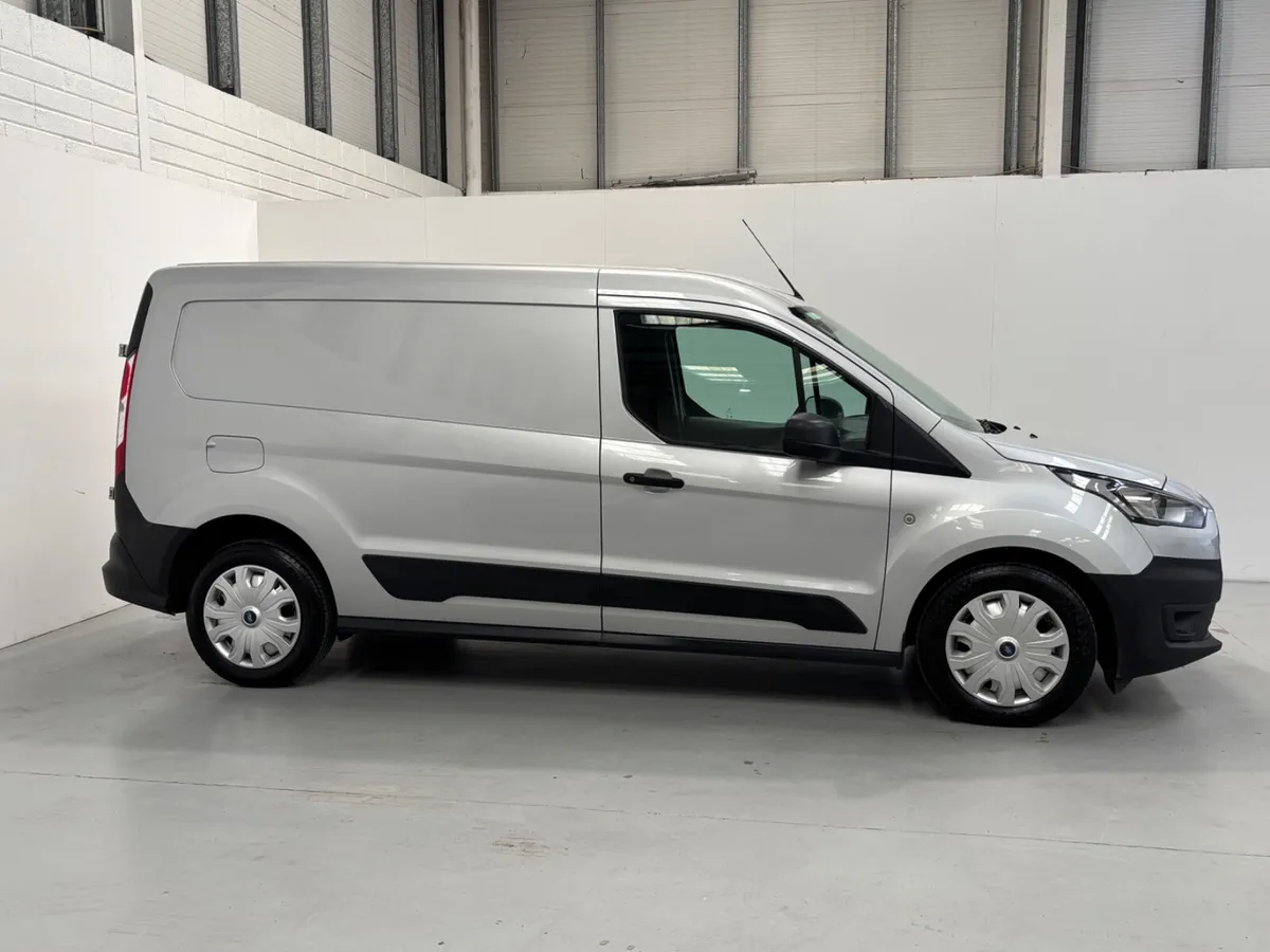Ford Transit Connect 1.5 120hp Long wheelbase - Image 3