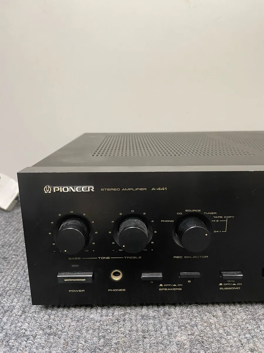 Pioneer HiFi Amp - Image 2