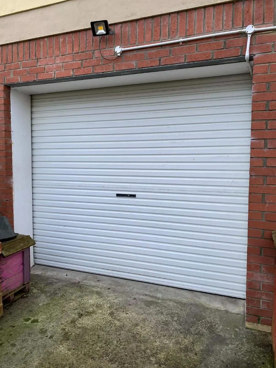 Garage Roller Door - Image 1