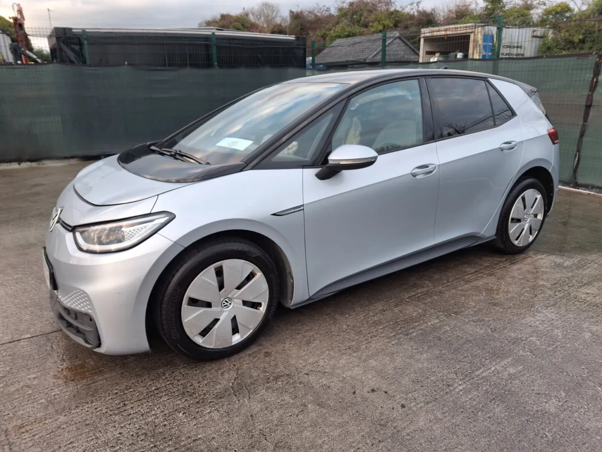 212 Volkswagen ID3 Pro Business 58kwh - Image 1