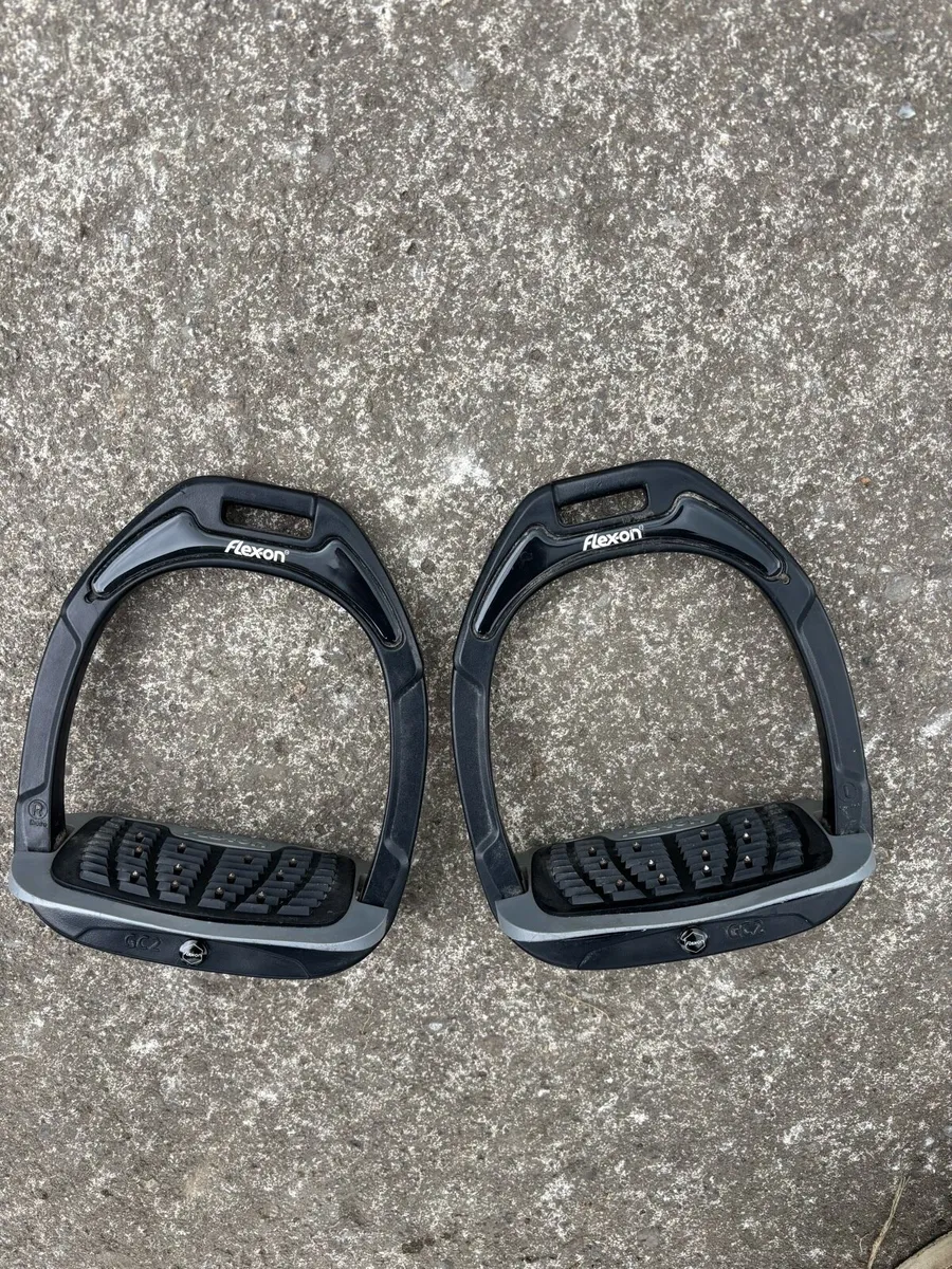 Flexon stirrups - Image 4