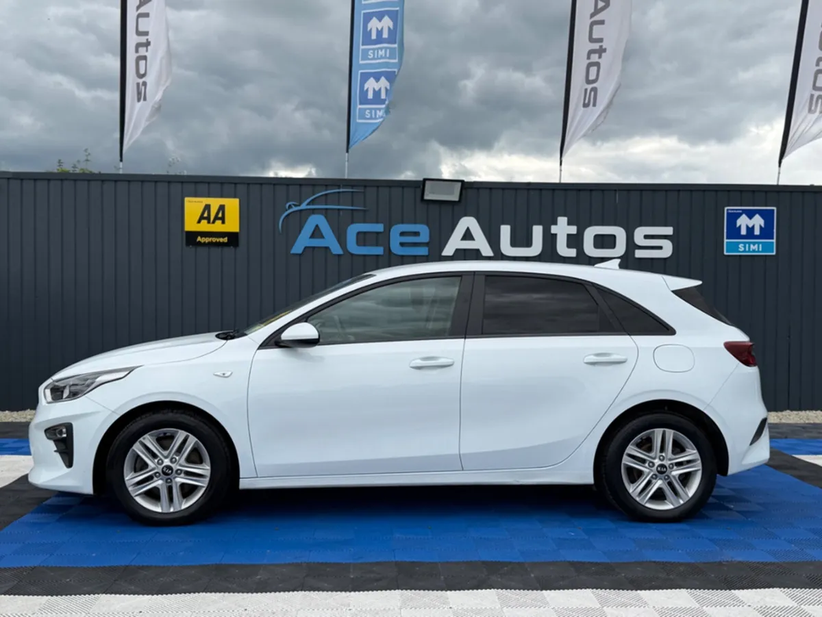 Kia Ceed K2 - 2 SEATS - 1.6 DIESEL -  COMMERCIAL - - Image 4