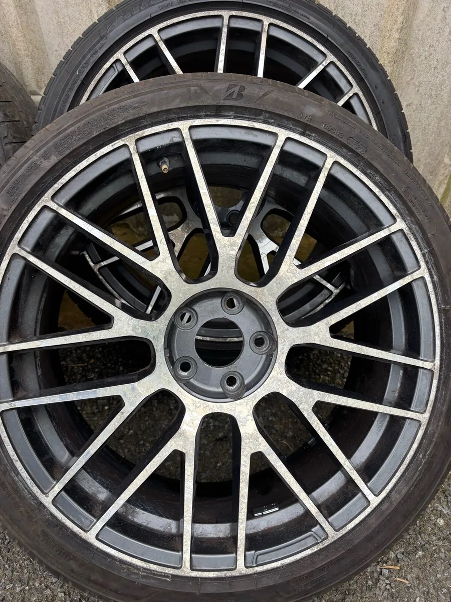 Mercedes alloys. 5x112 - Image 2