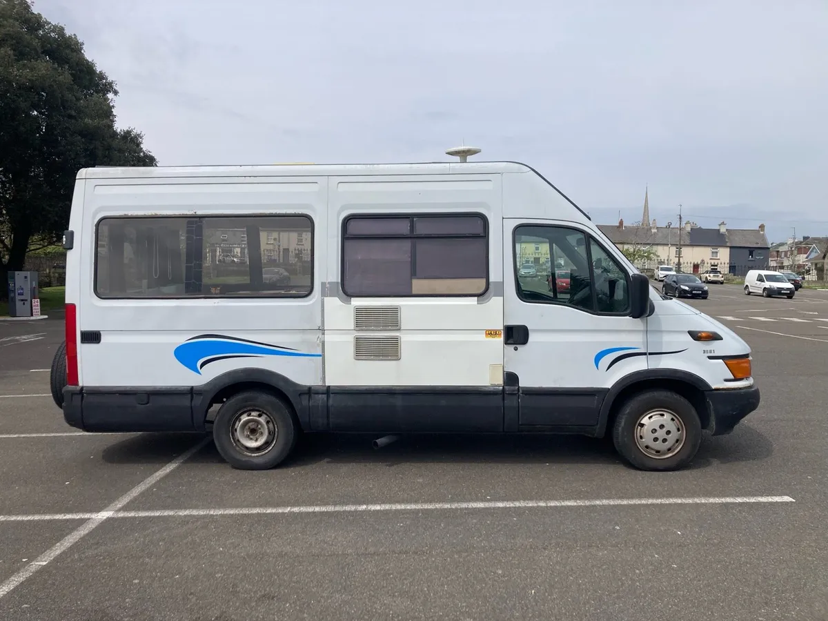 Iveco Camper 2002 - Image 2