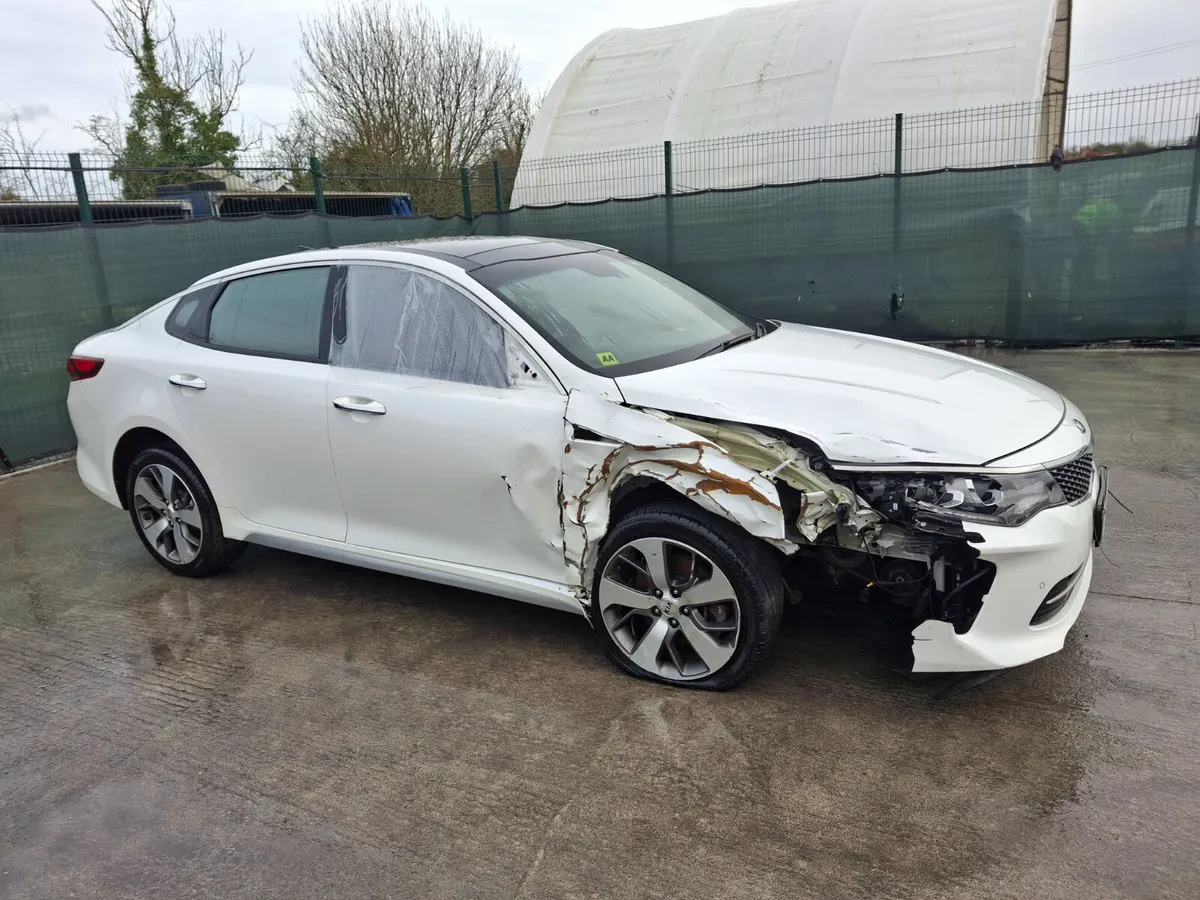 172 Kia Optima GT line 1.7 Diesel - Image 2