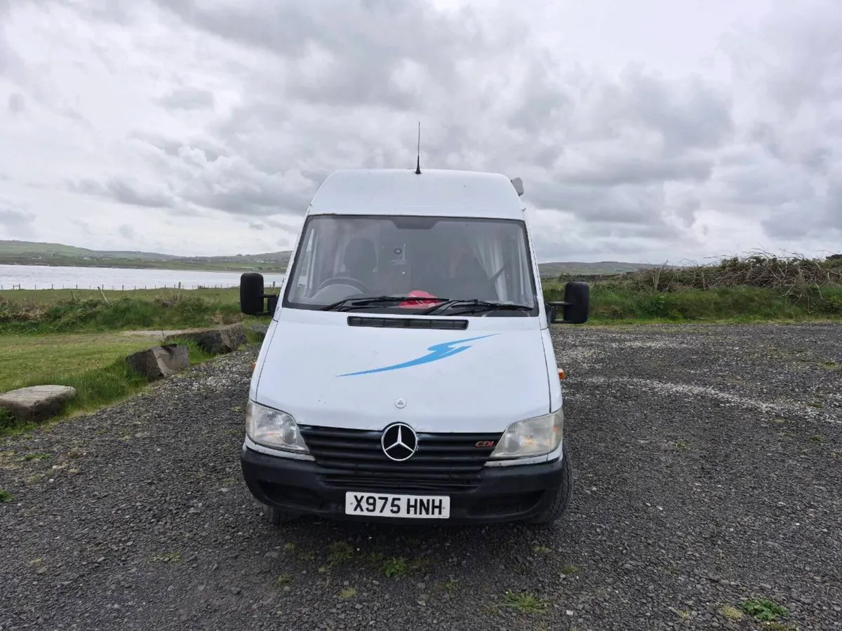 Mercedes sprinter camper - Image 1