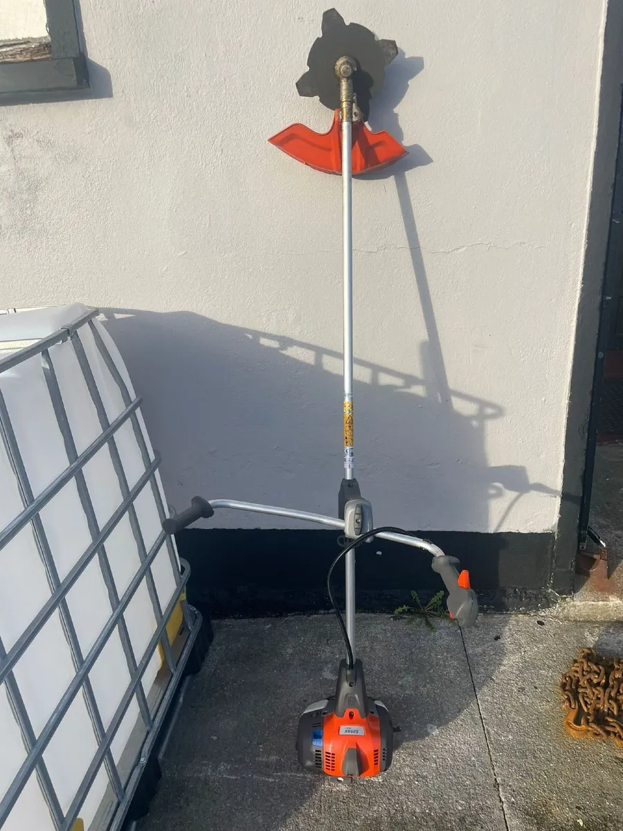 Husqvarna professional 525RX Strimmer - Image 1