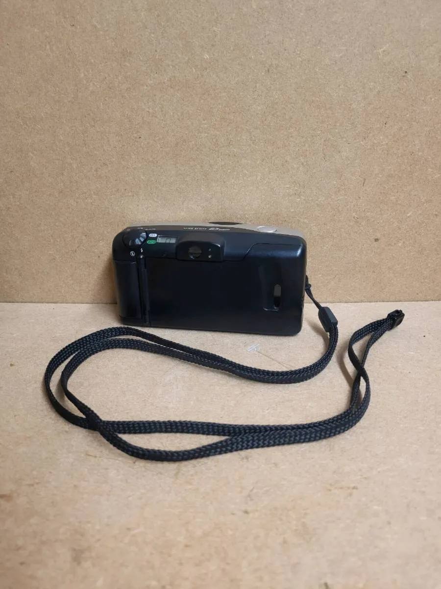 Canon Sure Shot 85 camera - Image 2