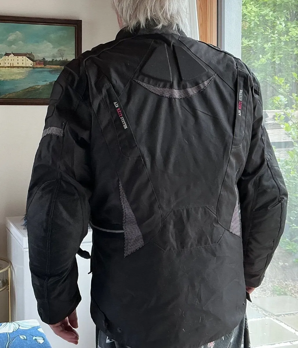 Padded quilted Jacket  and Motorcycle trousers - Image 2