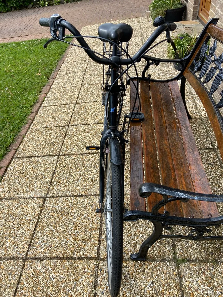 Lady’s. Bicycle - Image 2