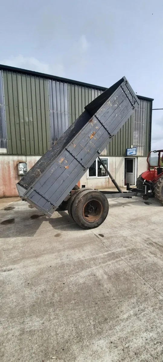 12x7 and 10x6 tipping trailers - Image 4