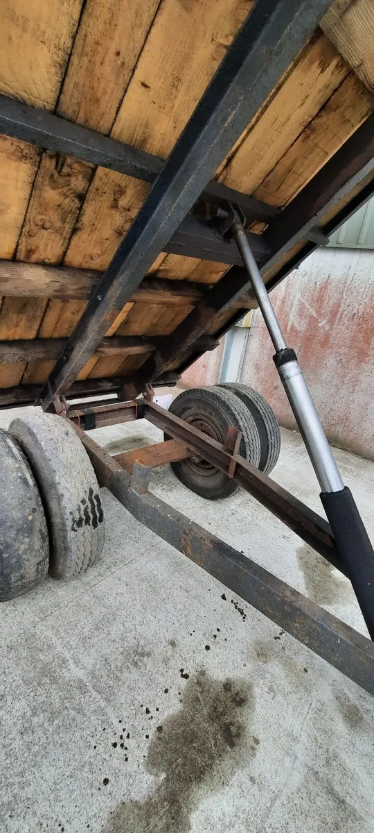 10x6 tipping trailer - Image 3
