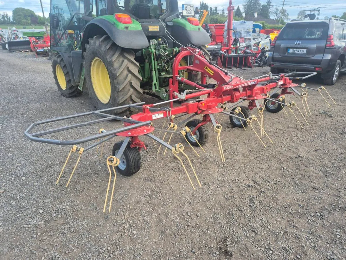 4 rotor tedder NEW - Image 2