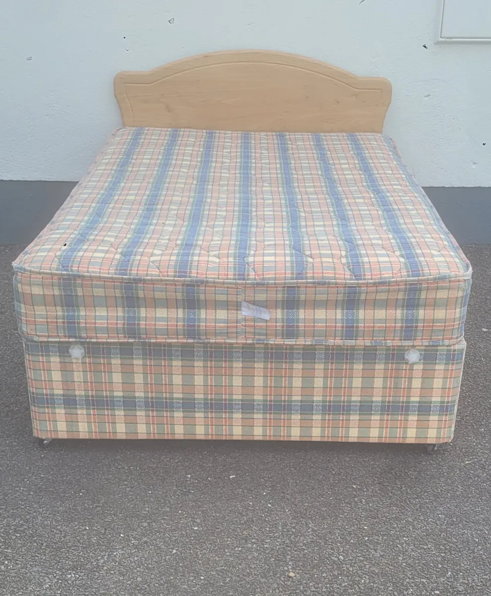 4 ft Bed - Image 1
