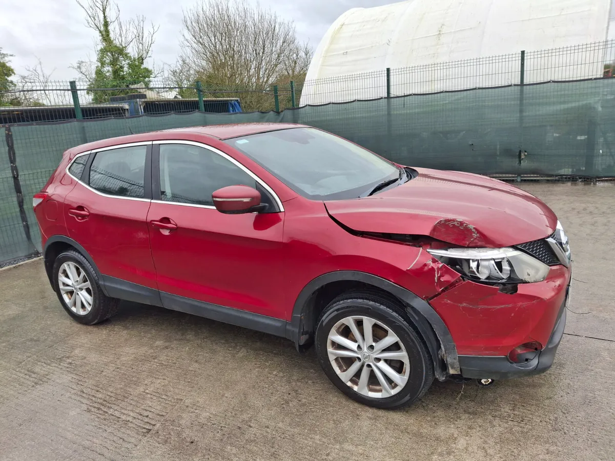 142 Nissan Qashqai  1.5 Diesel - Image 2