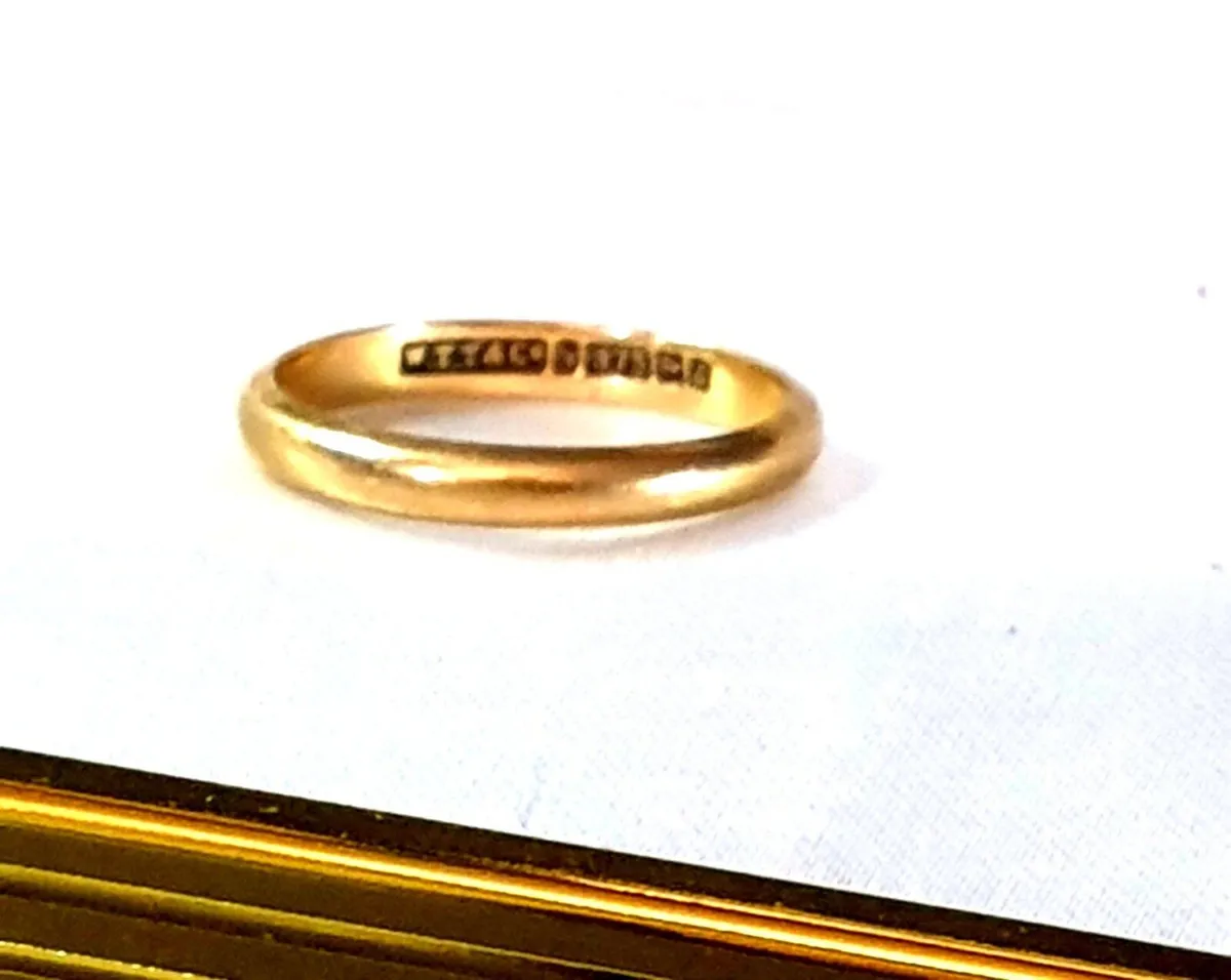 Vintage 9ct Gold 'W.T. Allen & Co'  Wedding Ring - Image 4
