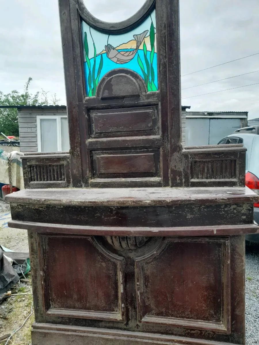 Mahogany pieces - Image 2
