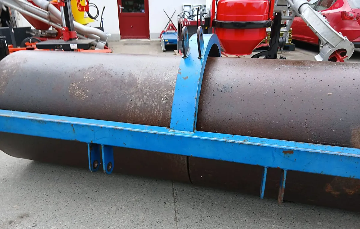SH FLEMING 8ft x 30in x 10mm LAND ROLLER - Image 3