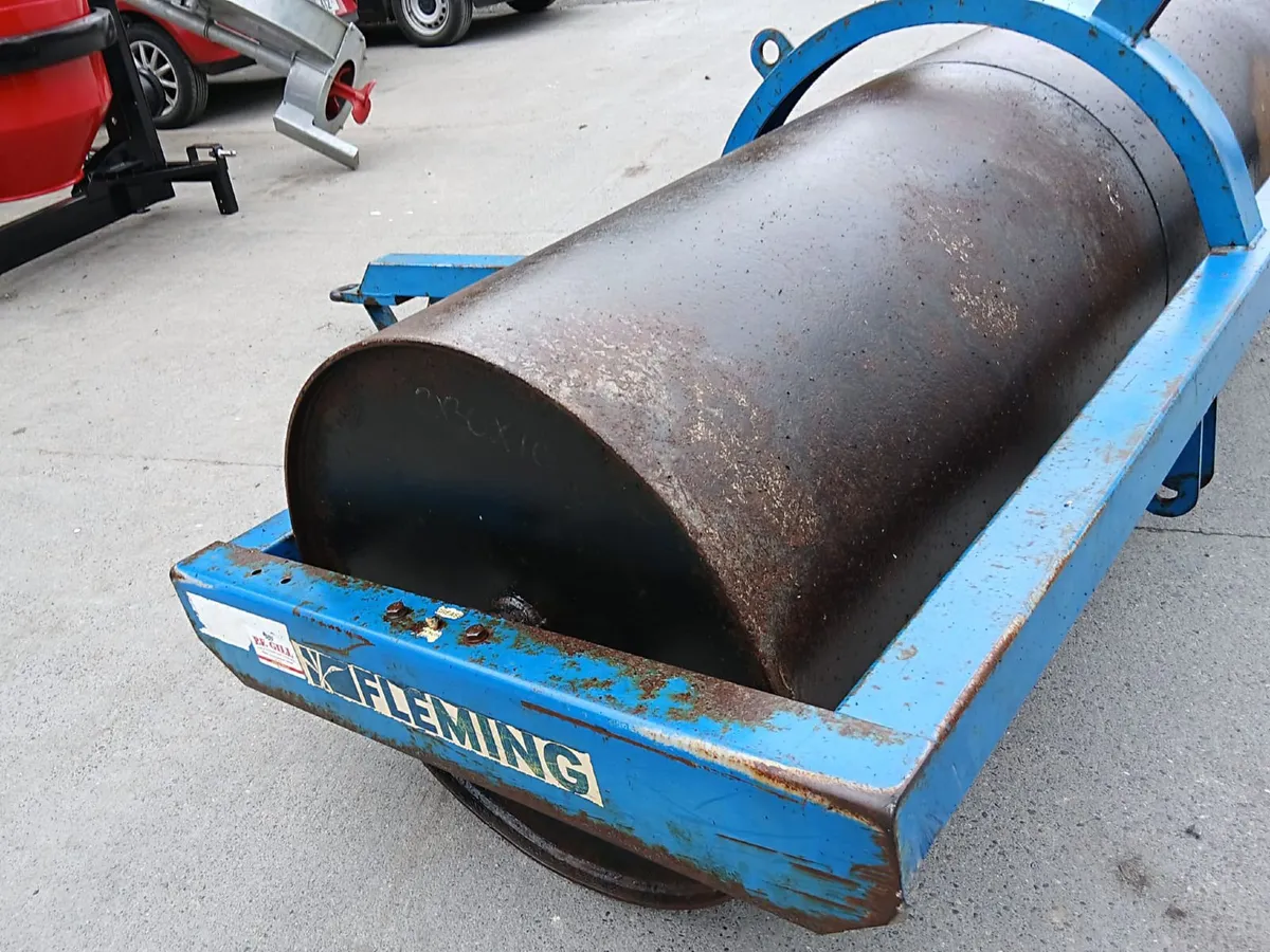 SH FLEMING 8ft x 30in x 10mm LAND ROLLER - Image 4