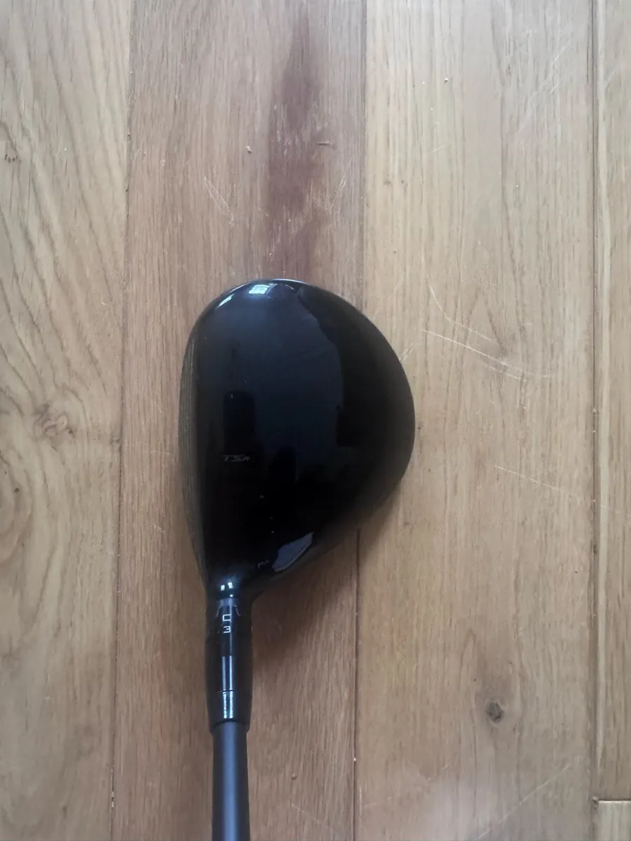 Titleist TSr2 3 wood - Image 1