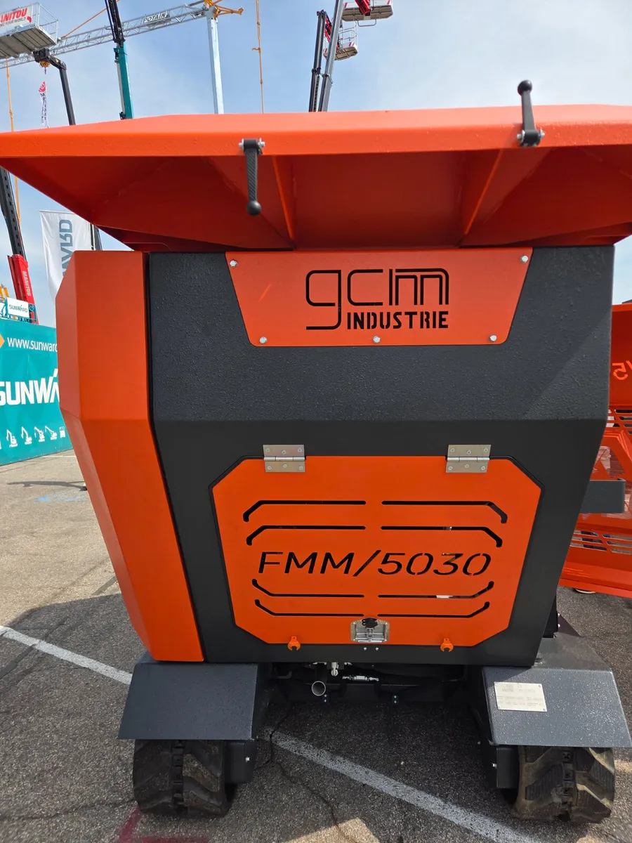 GCM 4.5 ton Compact Tracked Crusher - Image 2