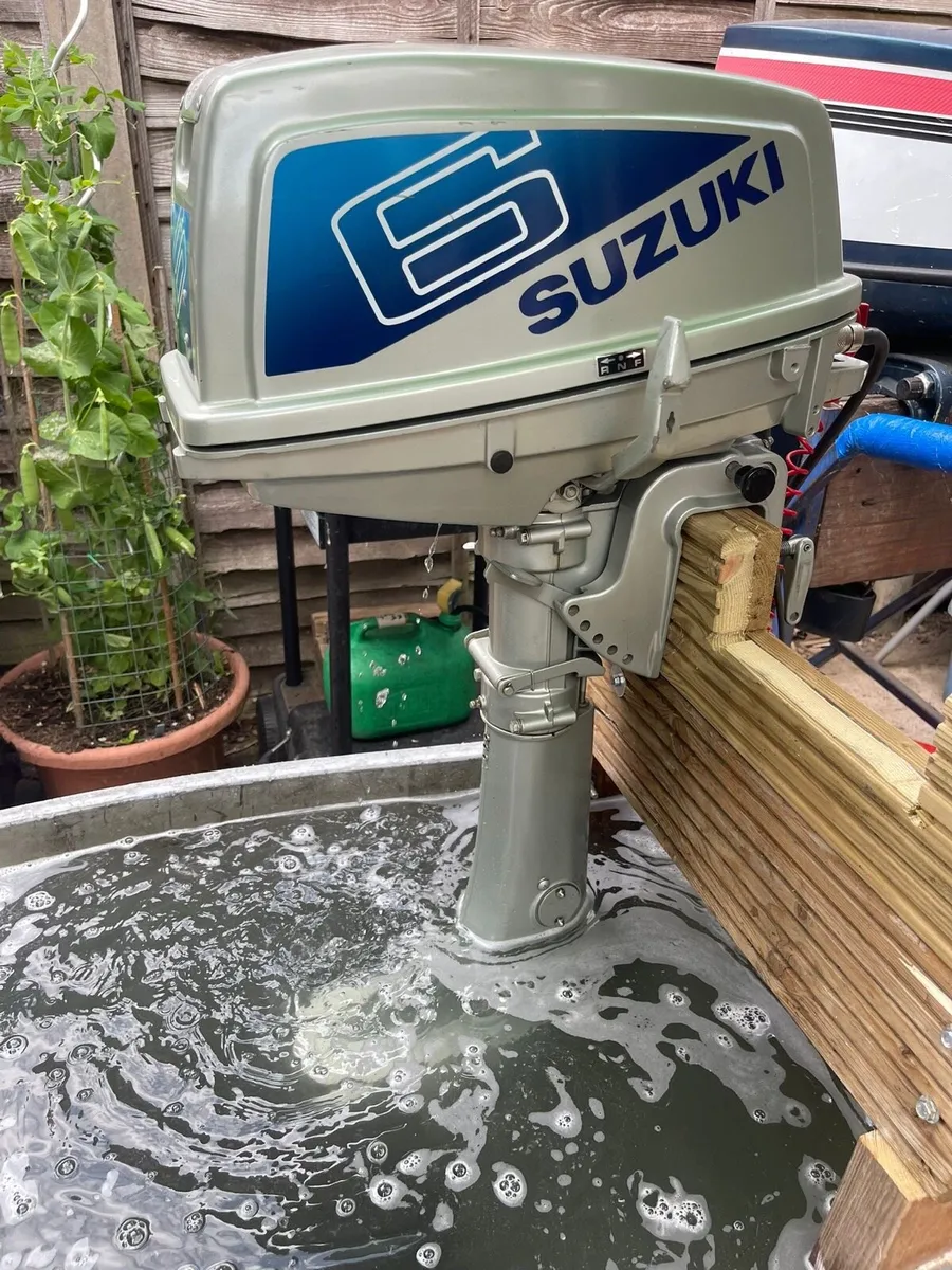 Suzuki 6hp outboard - Image 2