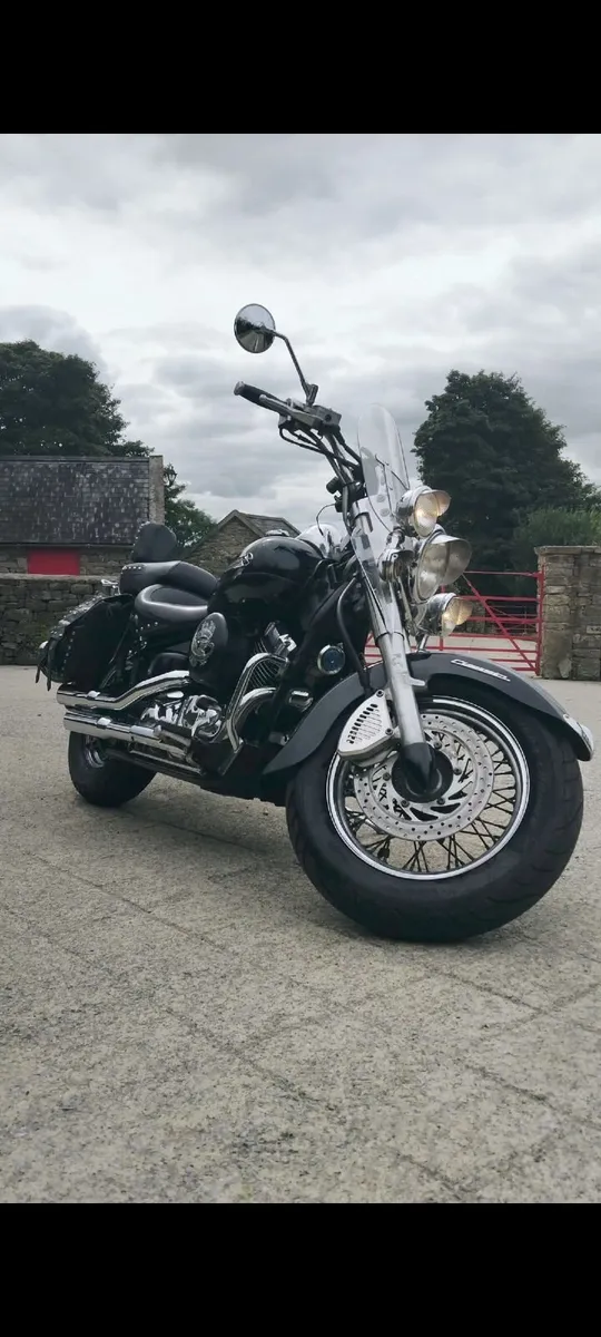 Yamaha Dragstar Classic 2000 - Image 1