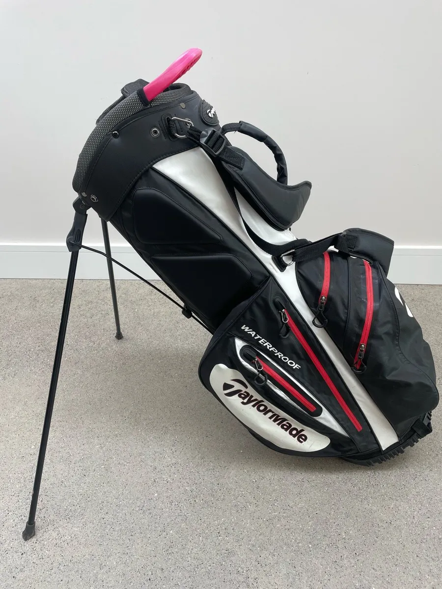 Taylormade Carry Bag - Image 2