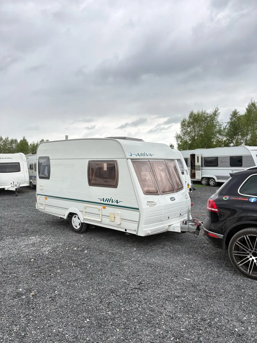 Lunar Ariva RARE 750kg 2 berth 6ft wide caravan - Image 3