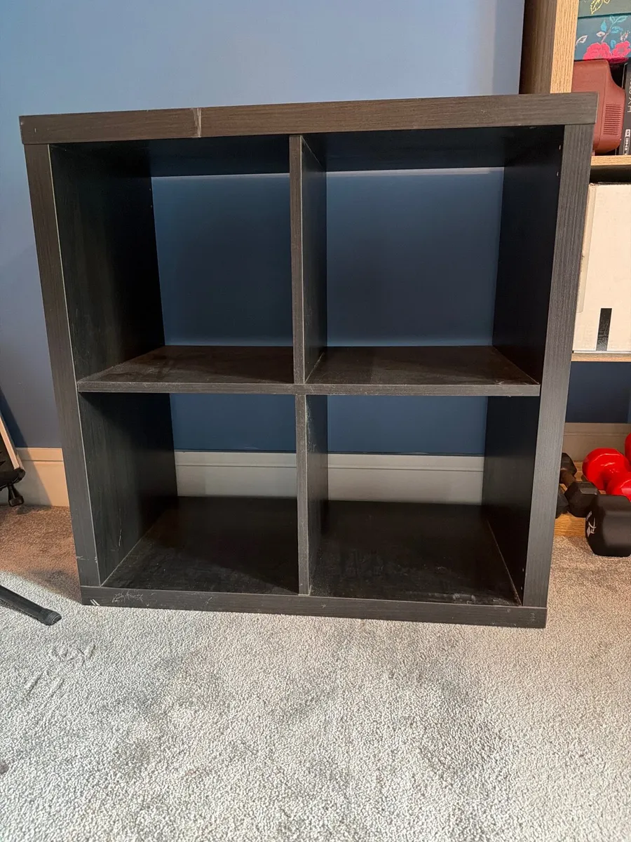 Storage unit - Image 1