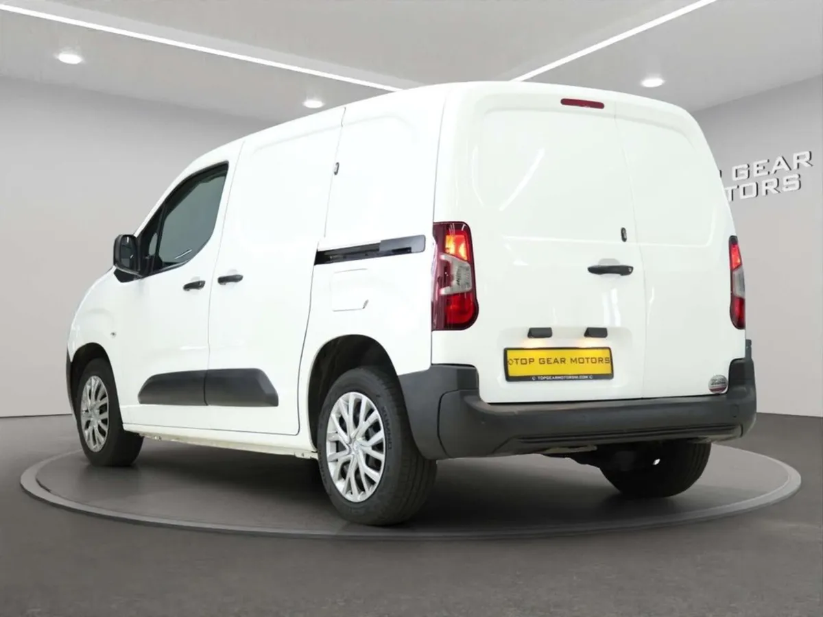 2019 Citroën Berlingo 1000 Enterprise BlueHDi - Image 4