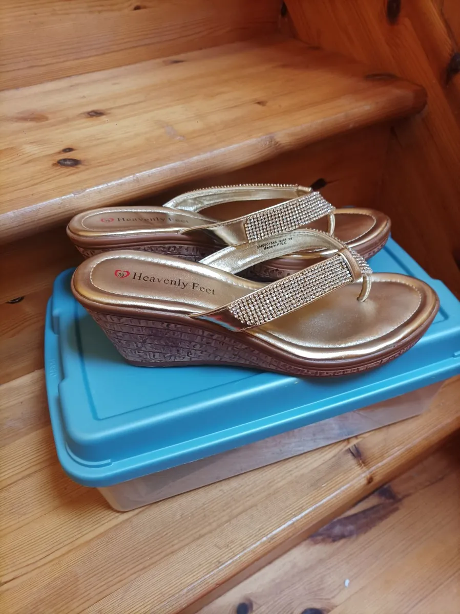 Ladies shoes - Image 2