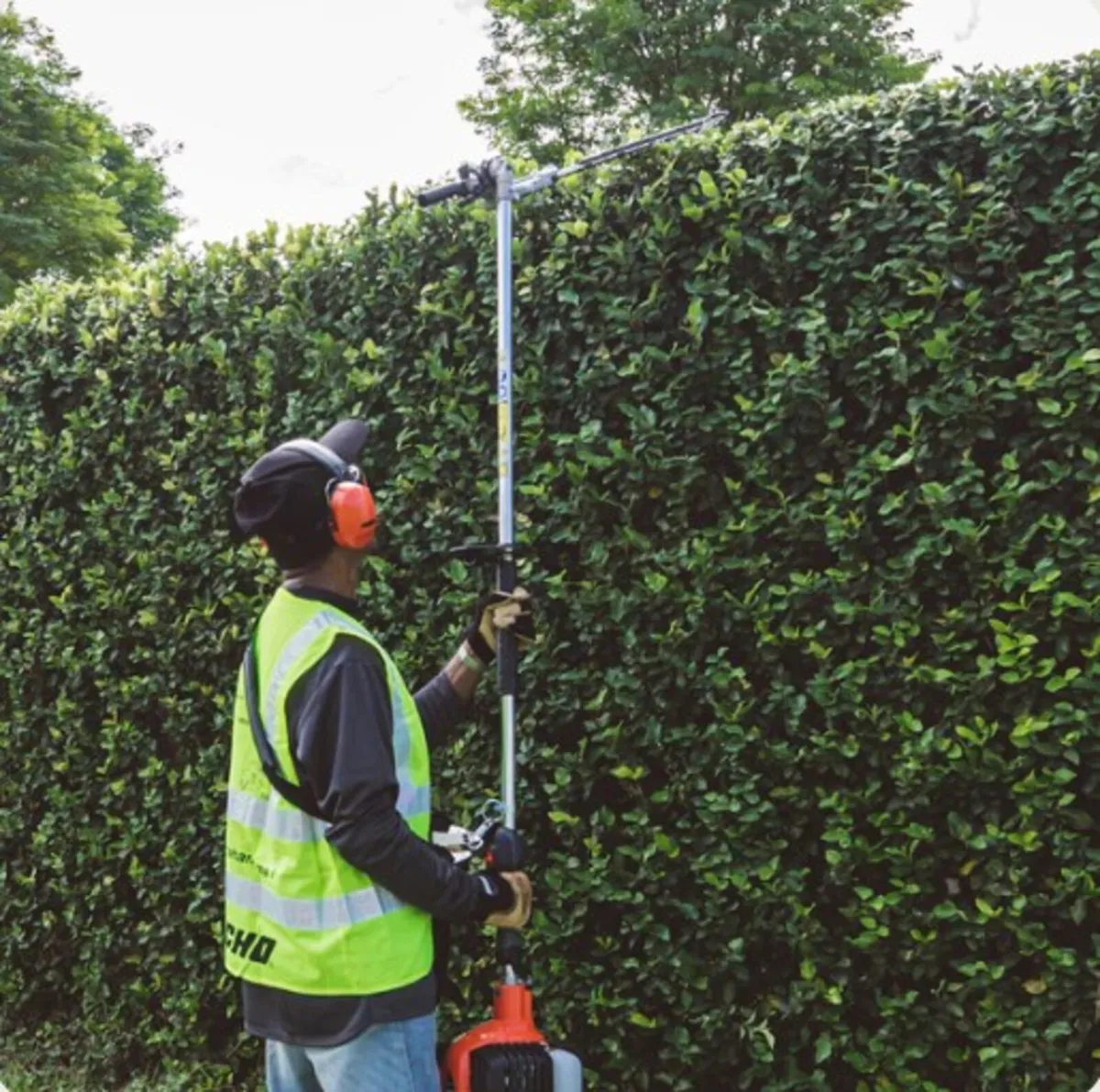 Echo Longreach Hedgetrimmer 2440MM - Image 3