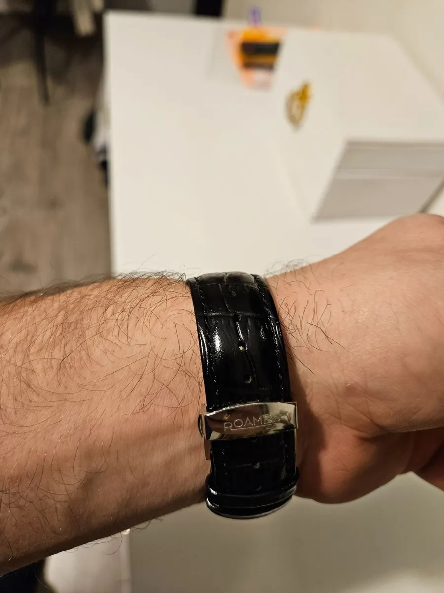 Watch - Image 3