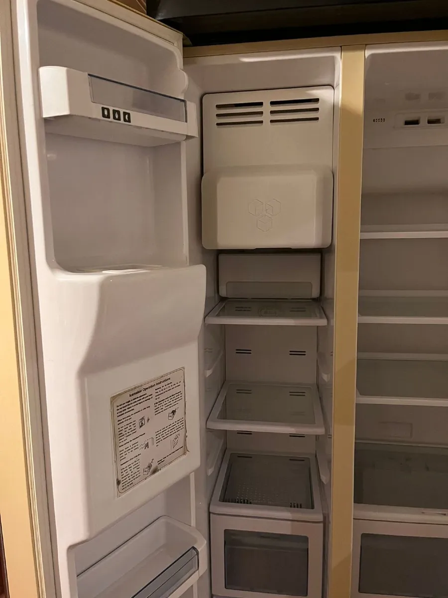 American fridge freezer - Image 2