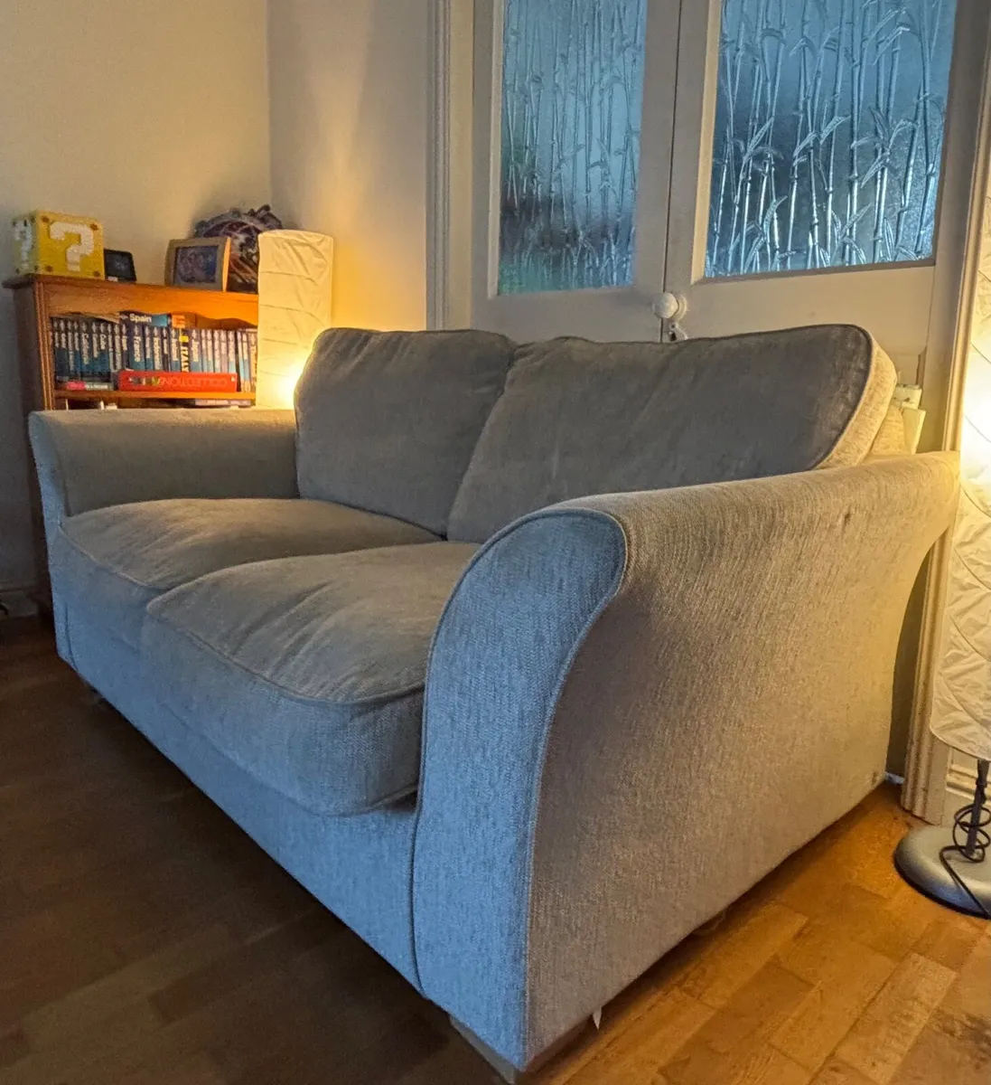 Couch/sofa - 2 seater - Image 1