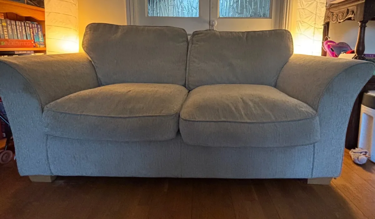 Couch/sofa - 2 seater - Image 2